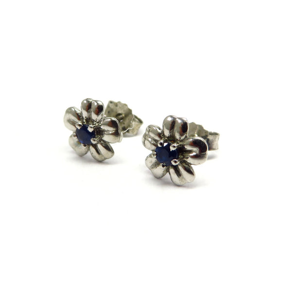 AN9.117 Flower Blue Sapphire Stud Earrings Sterling Silver