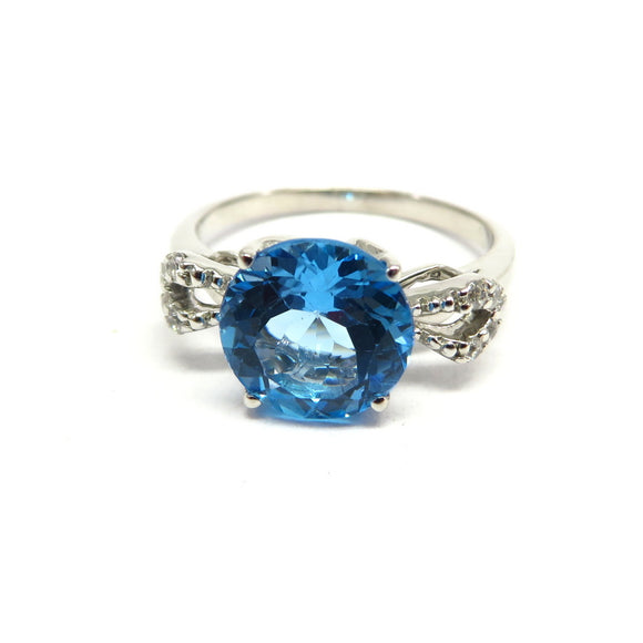 AN9.55 Swiss Blue Topaz Cubic Zirconia Ring Sterling Silver
