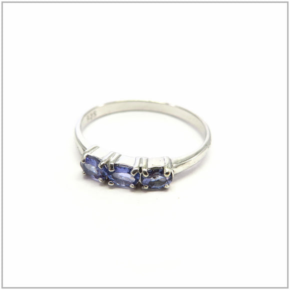 AN9.5 Tanzanite Ring Sterling Silver