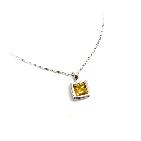 AN9.94 Square Citrine Pendant Sterling Silver