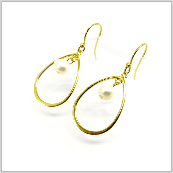 PS13.77 Freshwater Pearl Gold Plated Sterling Silver Hook Earrings