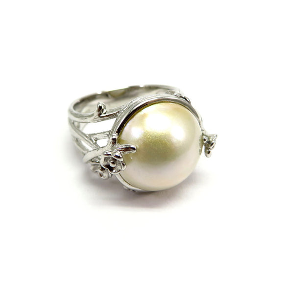 TC8.33 Flower Freshwater Pearl Mabe Ring Sterling Silver