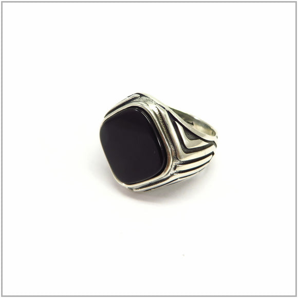 TU2.177 Black Onyx Sterling Silver Ring