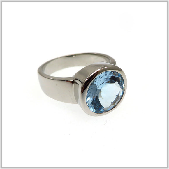 TY7.3 Blue Topaz Sterling Silver Ring