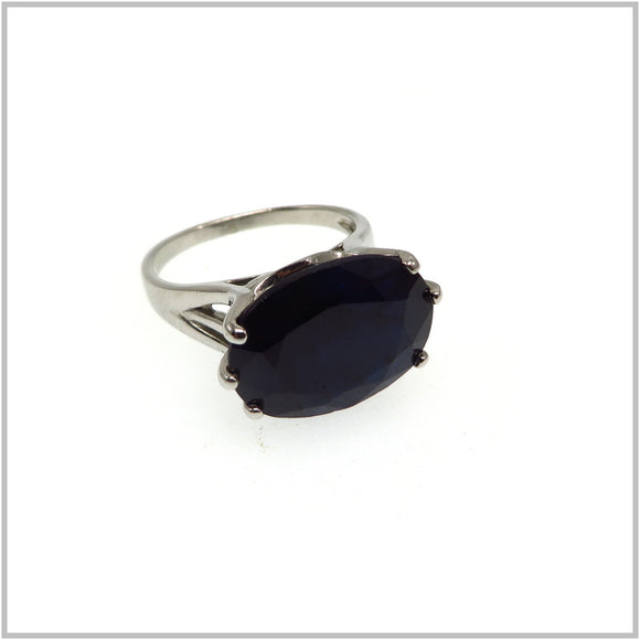 AN7.66 Blue Sapphire Ring Sterling Silver