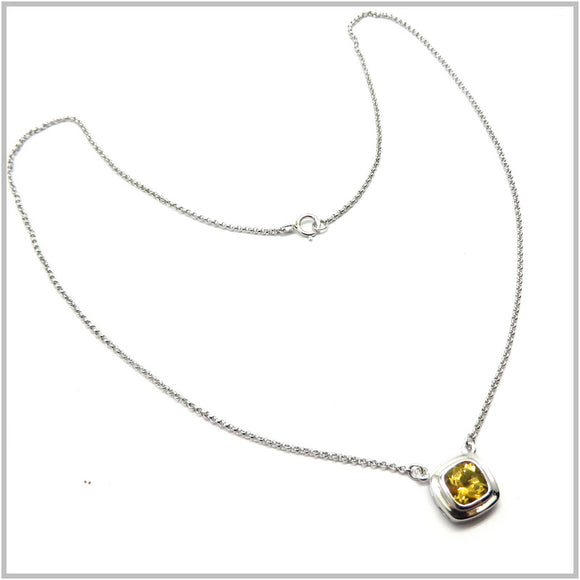 AN8.109 Citrine Necklace Sterling Silver
