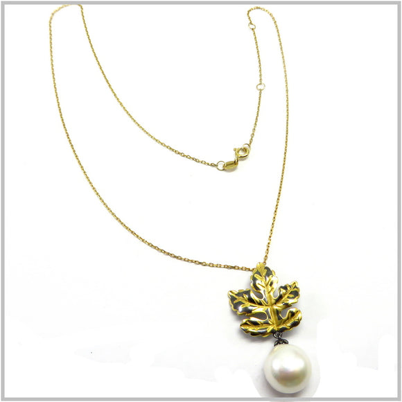 AN8.232 Pearl Necklace Gold Plated Sterling Silver
