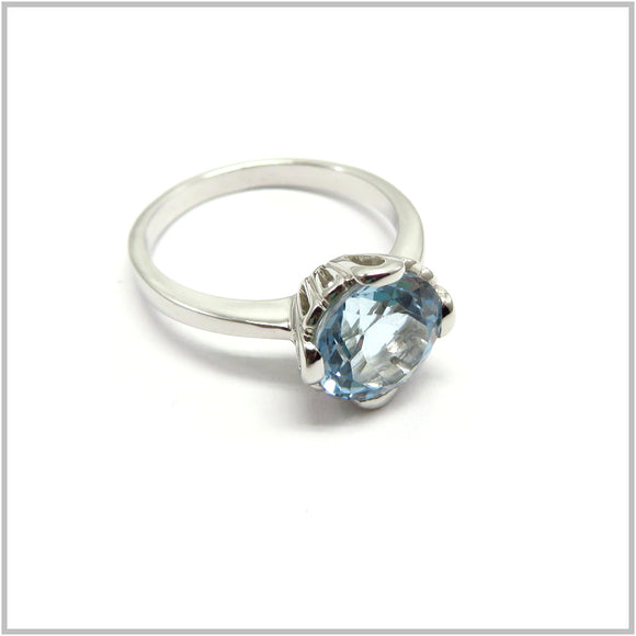 AN8.287 Blue Topaz Ring Sterling Silver