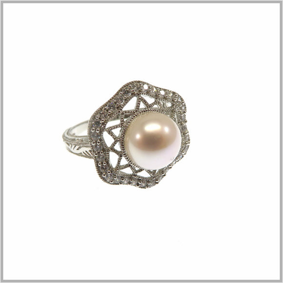 HG28.263 Fresh Water Pearl Sterling Silver Ring